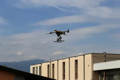 KUR-500 V2 drone during a daylight EL and PL rooftop PV inspection